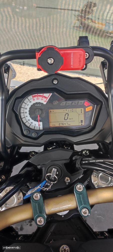 Benelli TRK 502 - 9