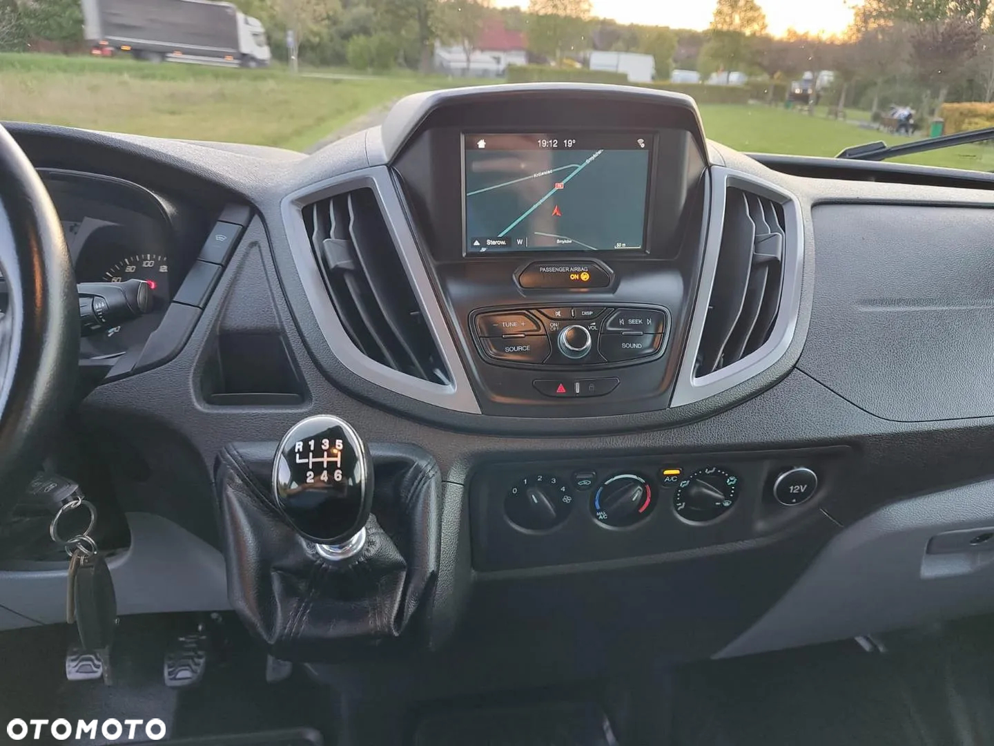 Ford Transit - 26