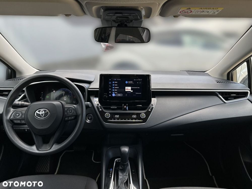 Toyota Corolla - 9