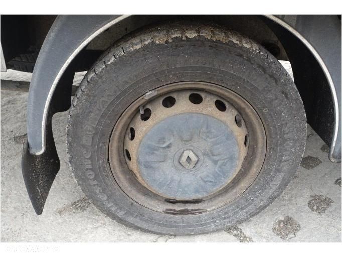 Renault Master - 25