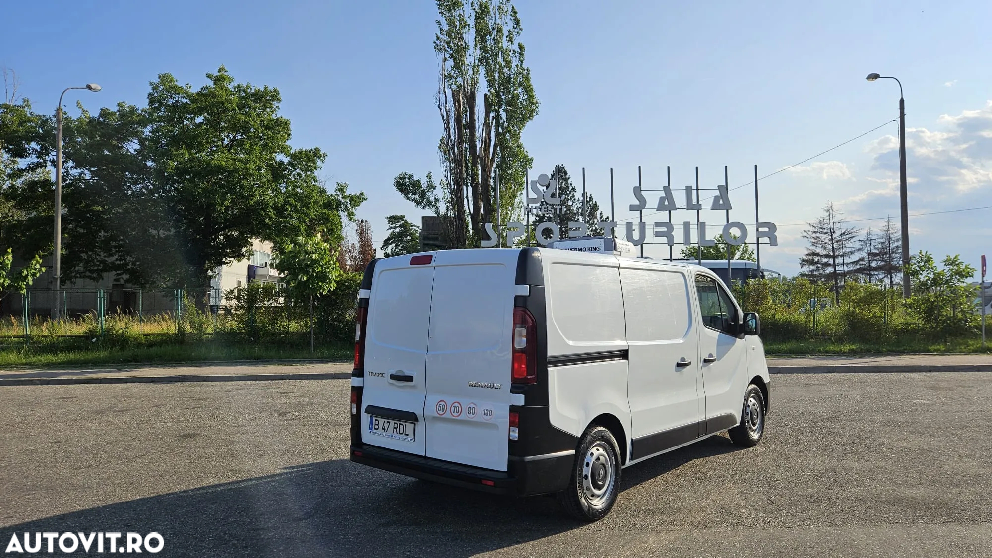 Renault Trafic 2.0 Blue dCi 120 Furgon Cabina Dubla L2H1 Authentique - 3
