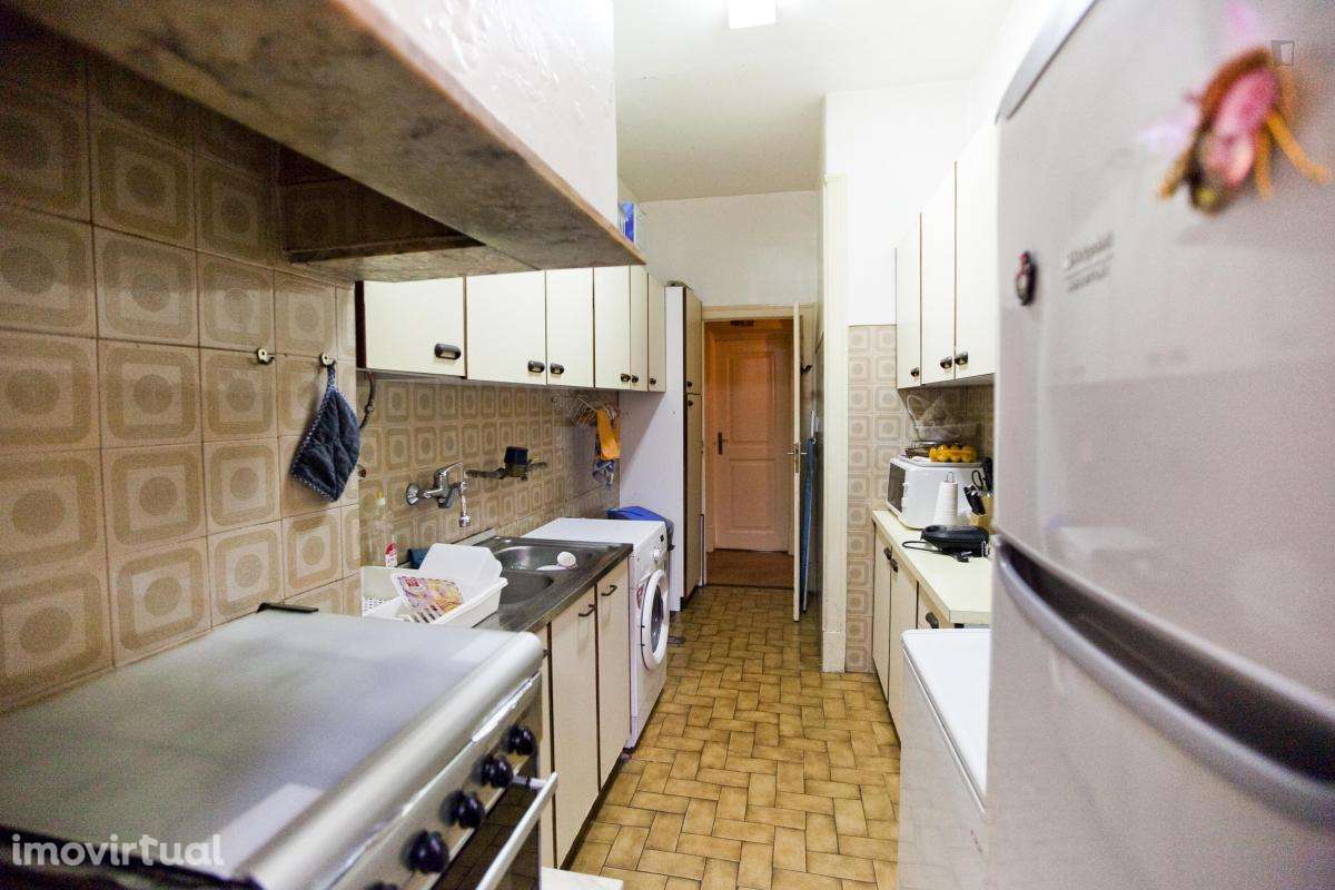 Quarto - localizado em Penha de França Lisbon - Grande imagem: 5/18