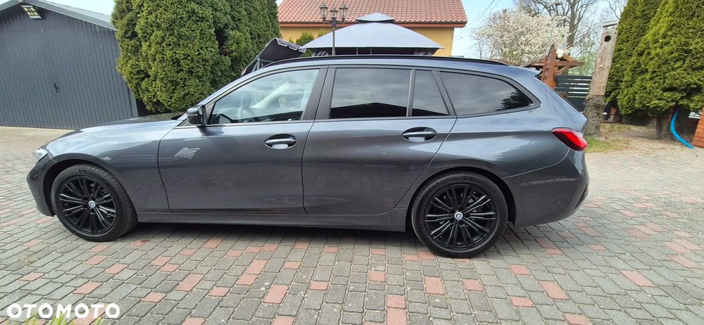 BMW Seria 3 320d xDrive Edition M Sport Shadow - 8