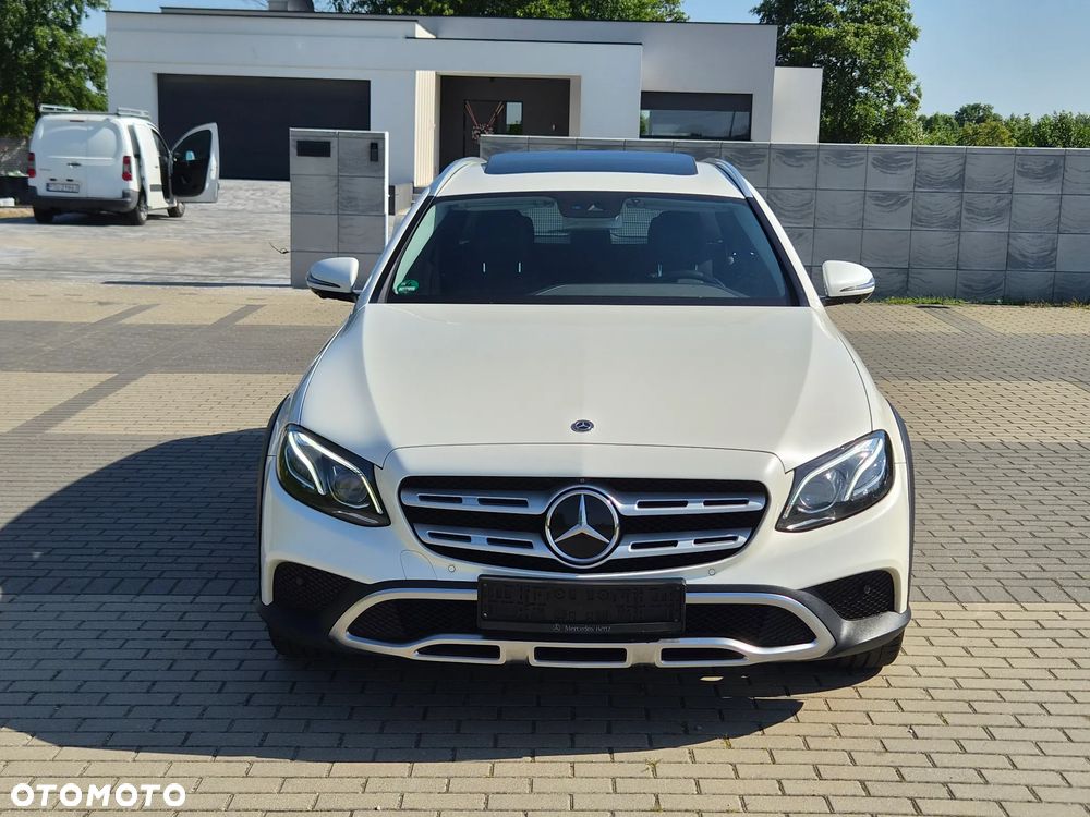 Mercedes-Benz Klasa E 400 d 4Matic All-Terrain 9G-TRONIC Avantgarde - 2