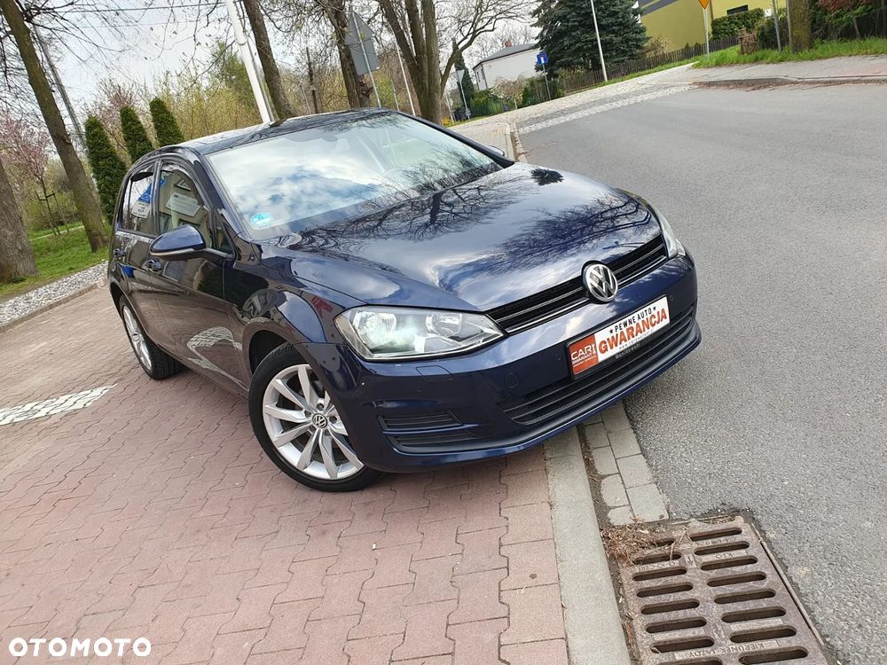 Volkswagen Golf - 33