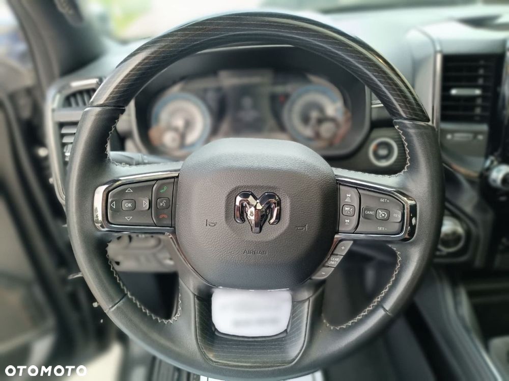 RAM 1500 - 20