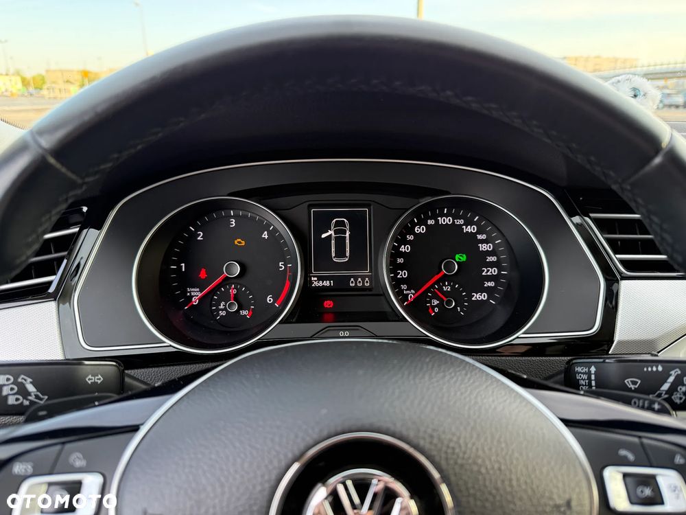 Volkswagen Passat 2.0 TDI BMT Comfortline DSG - 13