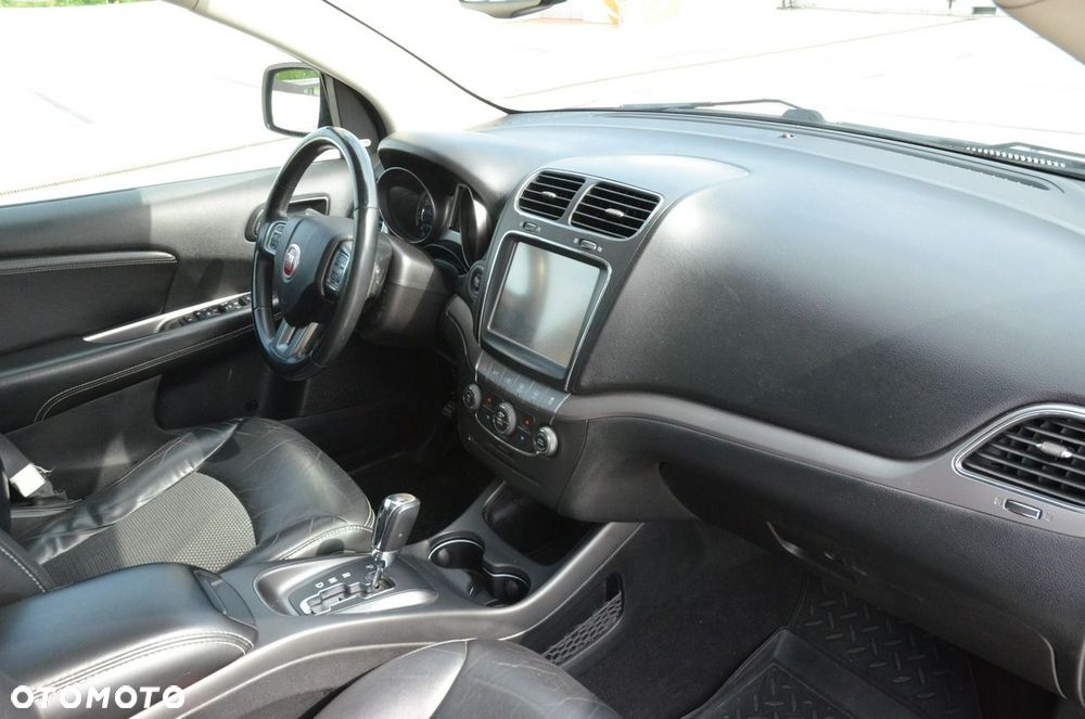 Fiat Freemont 2.0 Multijet 16V DPF Automatik Allrad Cross - 23