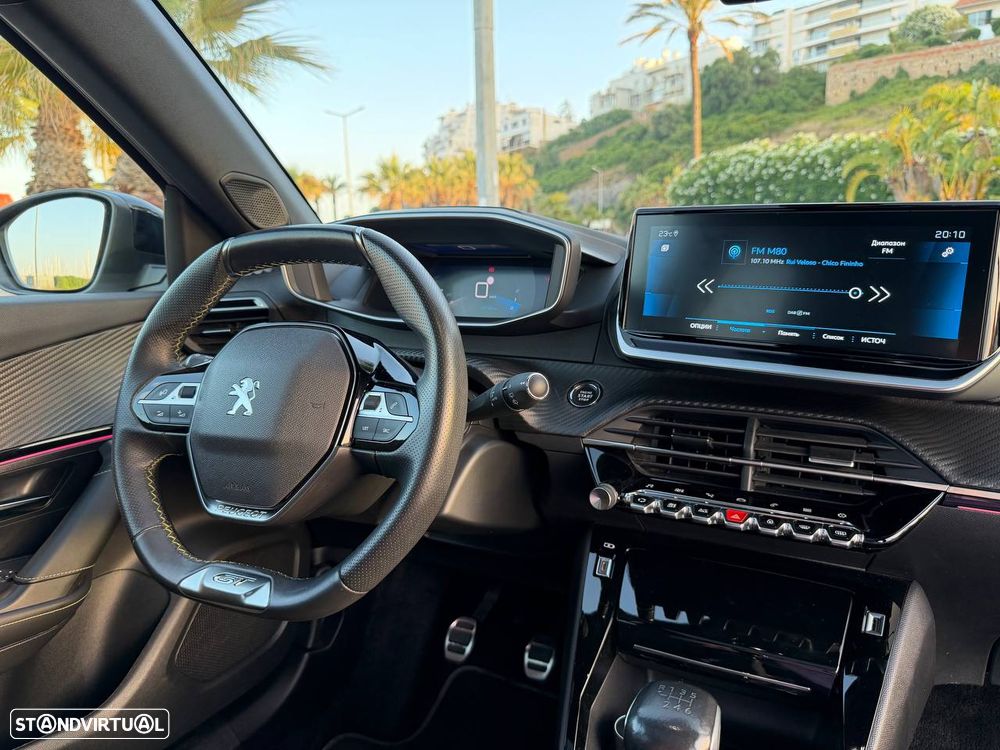 Peugeot 2008 1.2 PureTech GT Line - 38