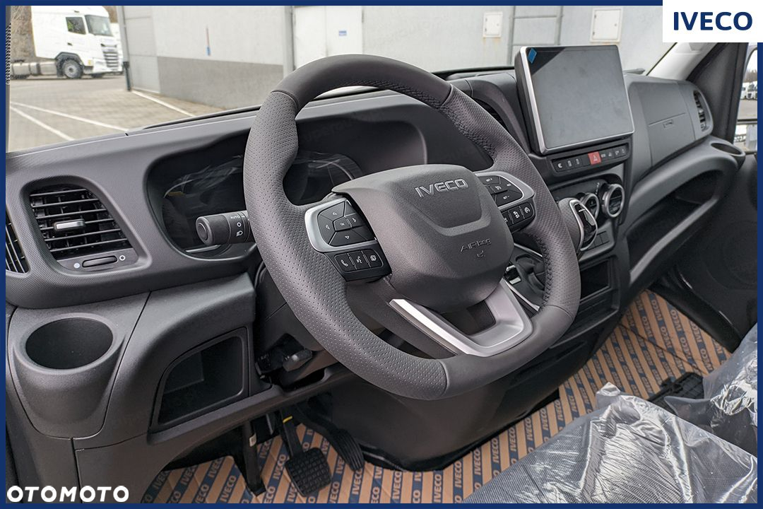 Iveco Daily 35S18 V Hi-Matic 16m3 L4H2 180KM - 12