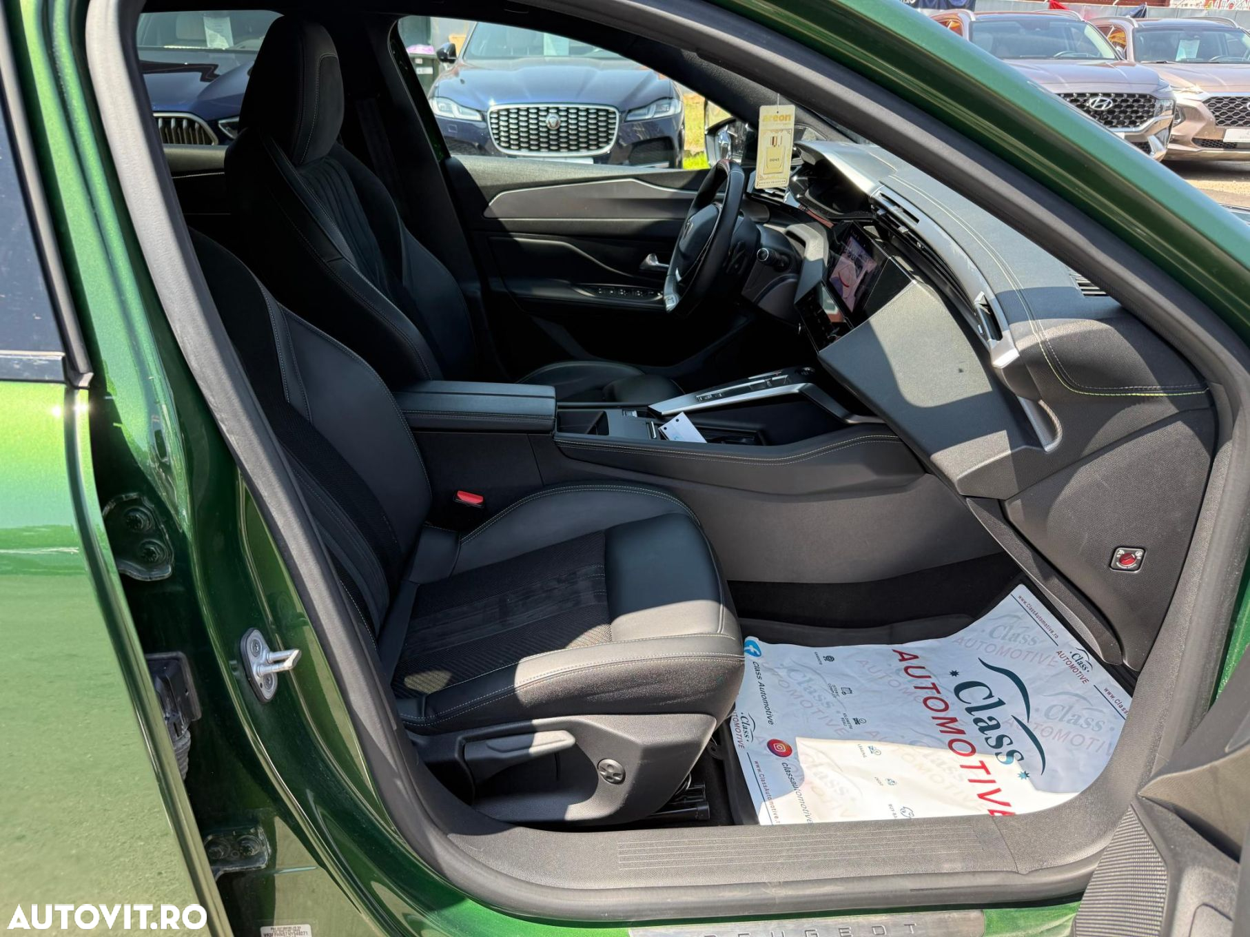 Peugeot 308 1.2L PureTech 130 S&S EAT8 GT - 12