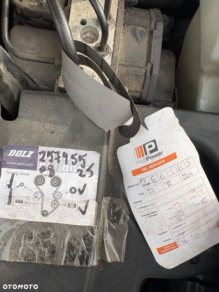 Volkswagen Passat 1.9 TDI Highline Tiptr - 16