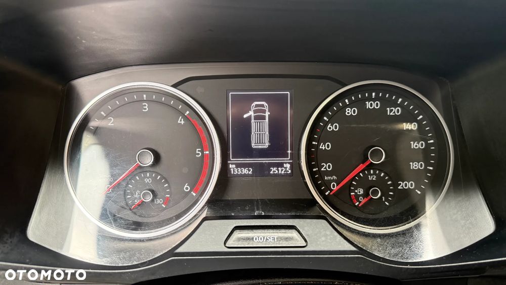 Volkswagen Crafter - 15