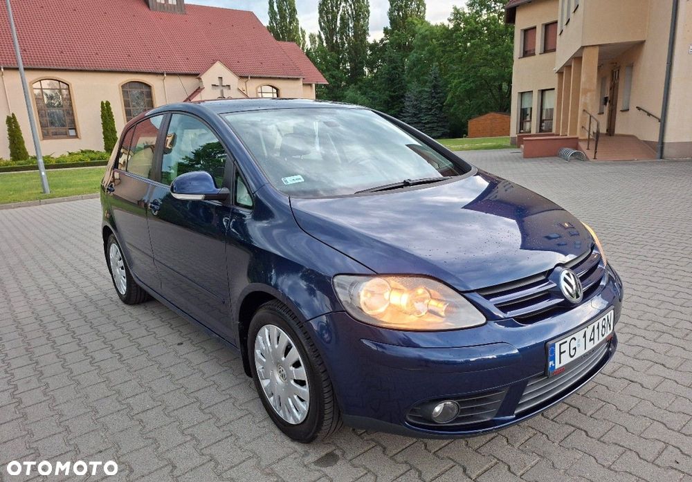 Volkswagen Golf Plus - 1