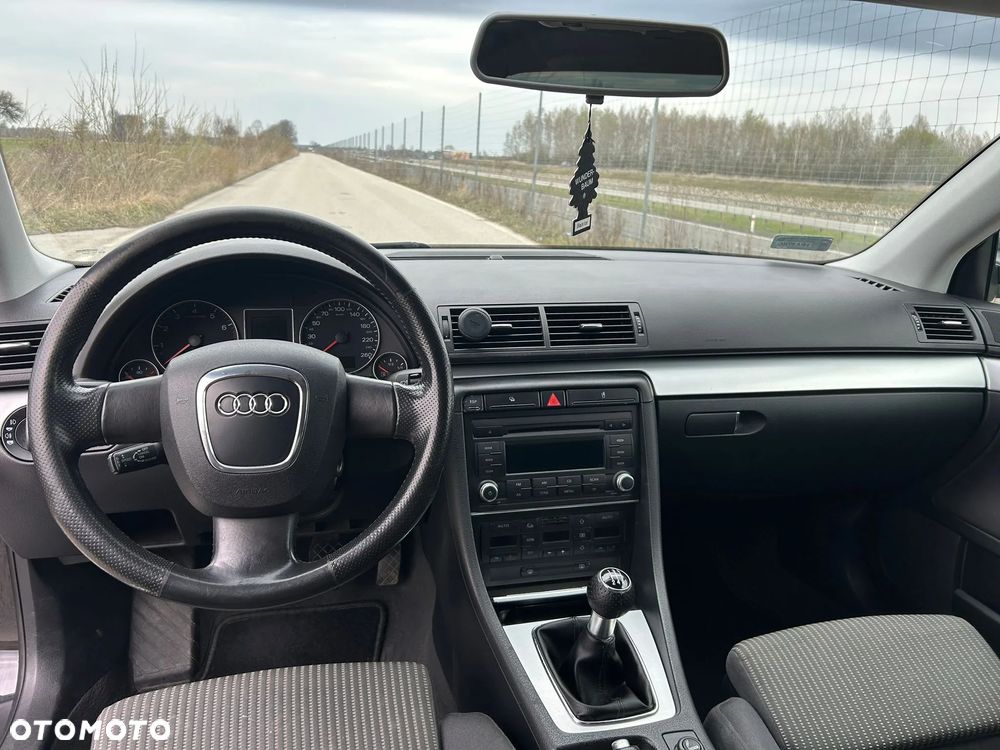 Audi A4 Limousine 1.8 T - 9