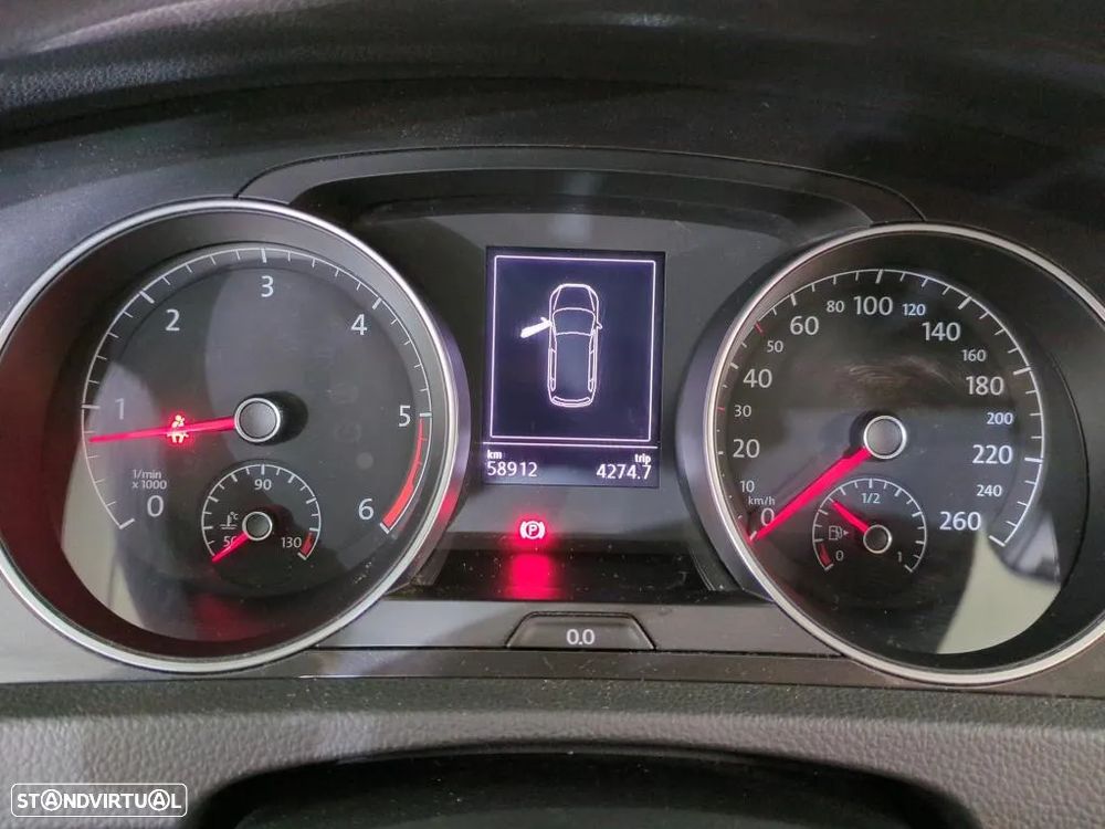 VW Golf Variant 1.6 TDi Confortline - 6