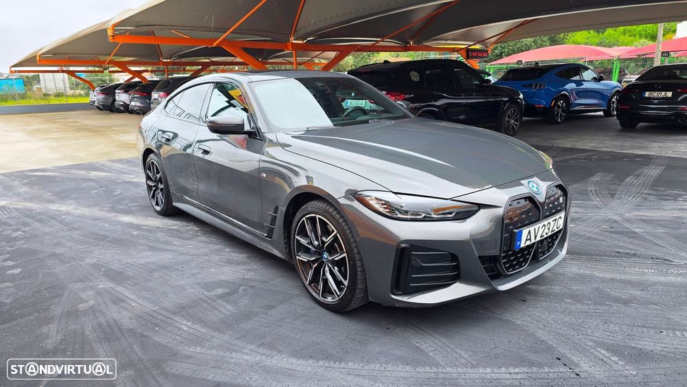 BMW i4 eDrive40 Desportiva M - 19