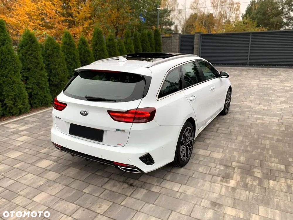 Kia Ceed 1.6 GDI PHEV Business Line DCT - 6