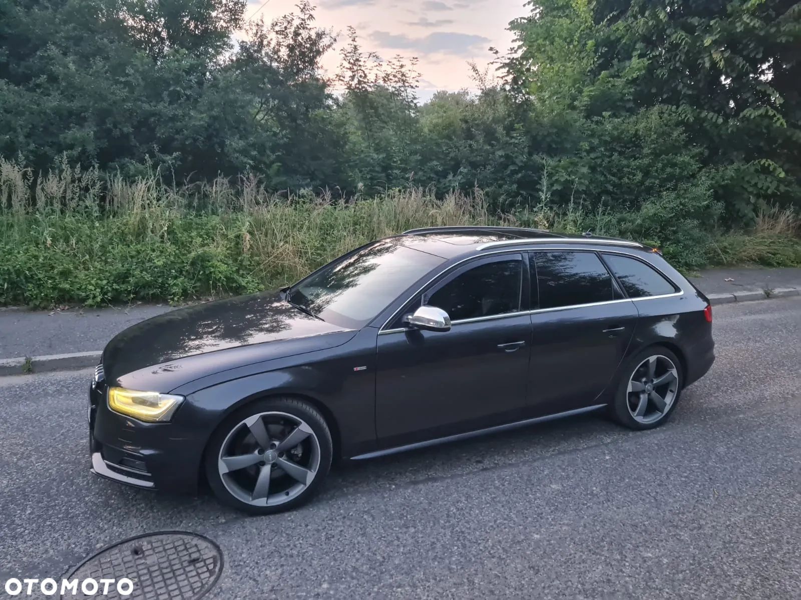 Audi A4 Avant 2.0 TDI DPF quattro S line Sportpaket - 1