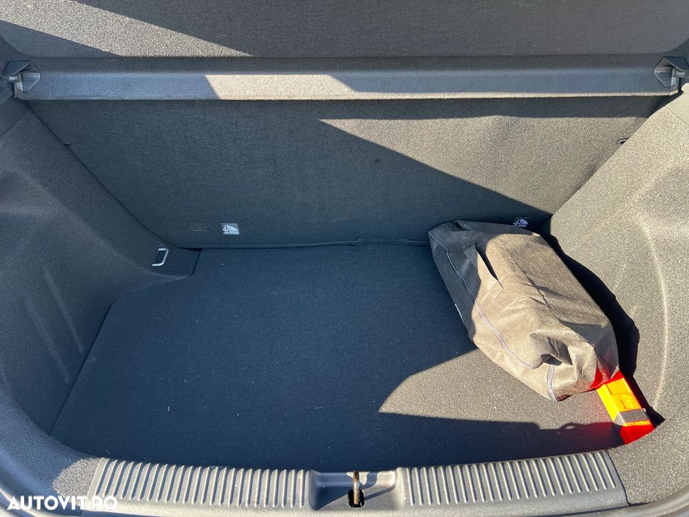 MG MG3 1.5 T GDI HEV Exclusive - 37