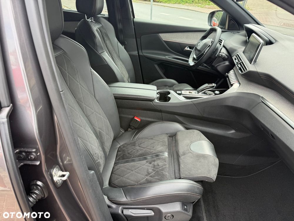 Peugeot 5008 BlueHDi 180 EAT8 GT - 12
