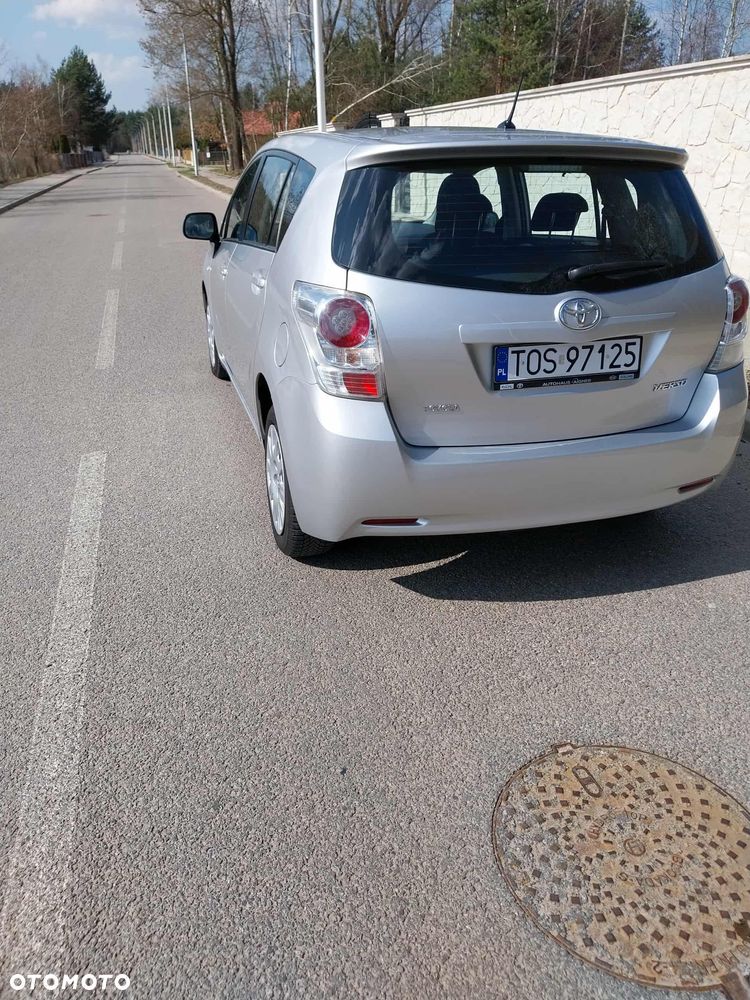 Toyota Verso 2.0 D-4D Sol plus - 28