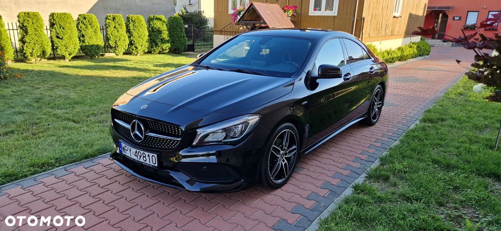 Mercedes-Benz CLA 200 7G-DCT AMG Line - 1