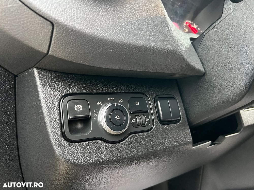 Mercedes-Benz Sprinter - 6