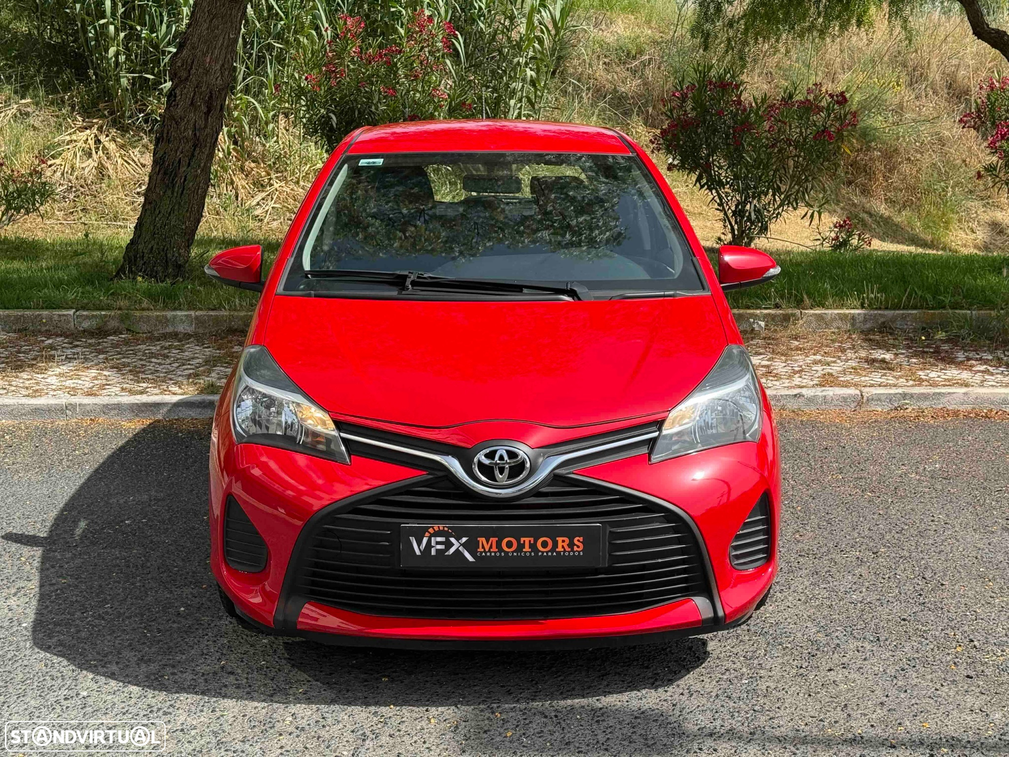 Toyota Yaris 1.0 VVT-i Exclusive - 13