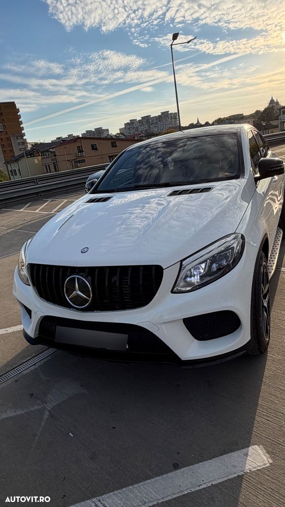 Mercedes-Benz GLE 350 d 4MATIC - 9