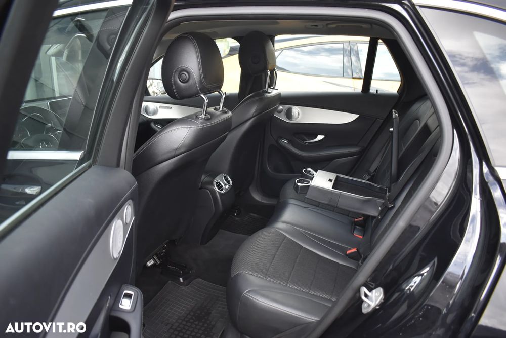 Mercedes-Benz GLC 250 d 4MATIC - 32