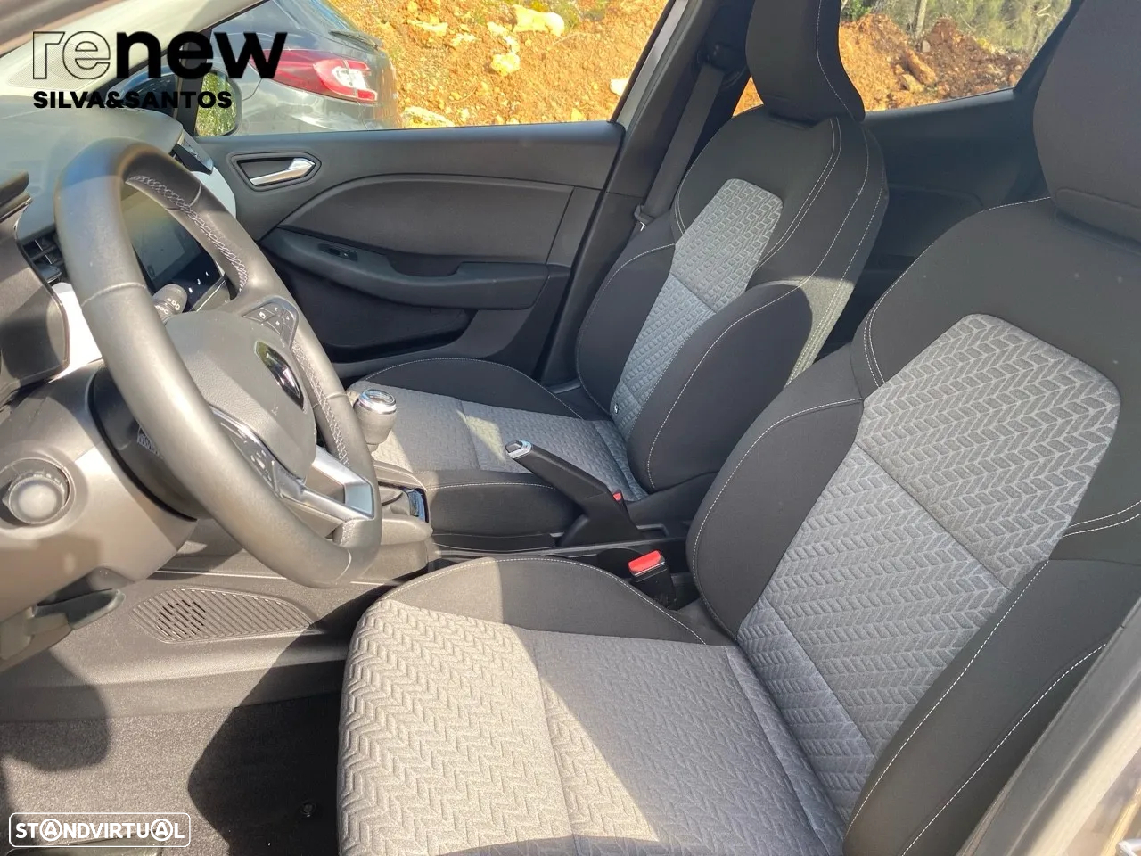 Renault Clio 1.0 TCe Evolution - 23