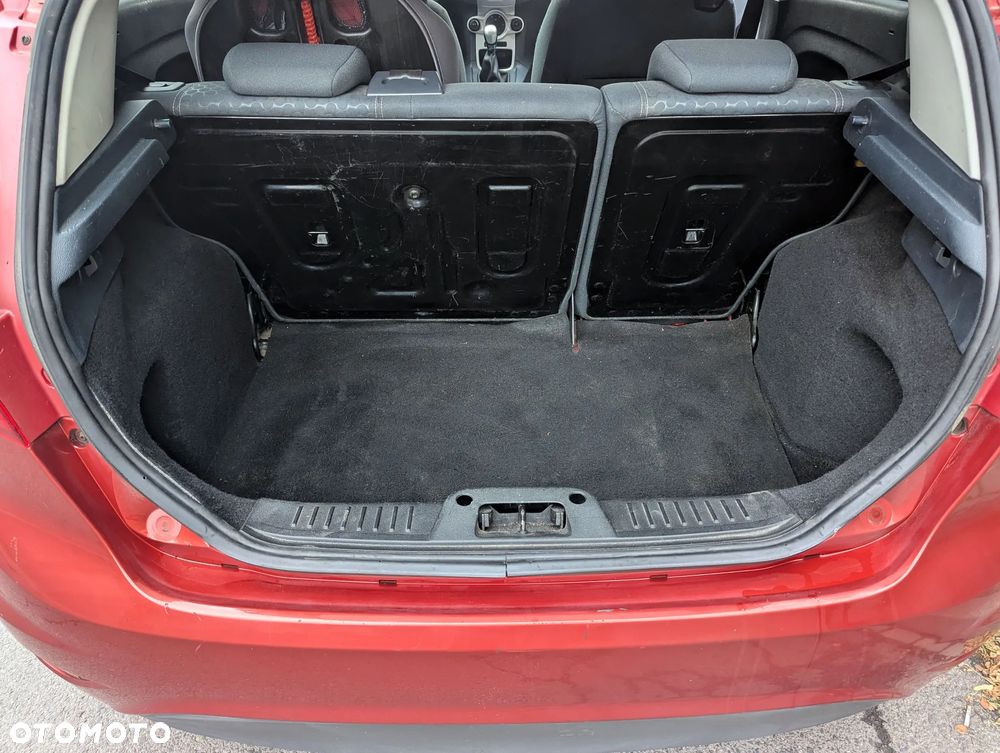 Ford Fiesta 1.25 Ghia EU5 - 11