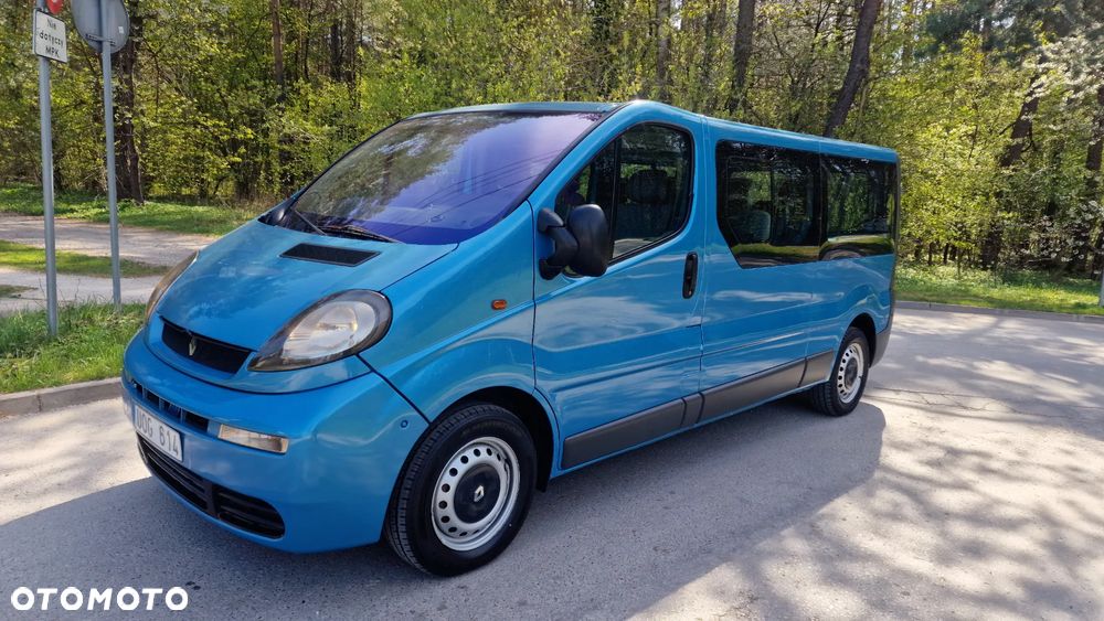 Renault Trafic Passenger Expression - 3