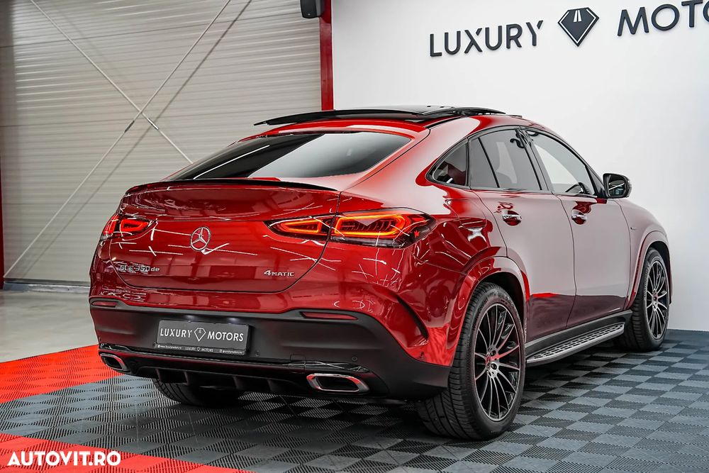 Mercedes-Benz GLE Coupe 350 de 4Matic 9G-TRONIC AMG Line - 9
