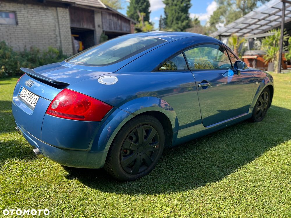 Audi TT Coupé 1.8T Quattro - 5
