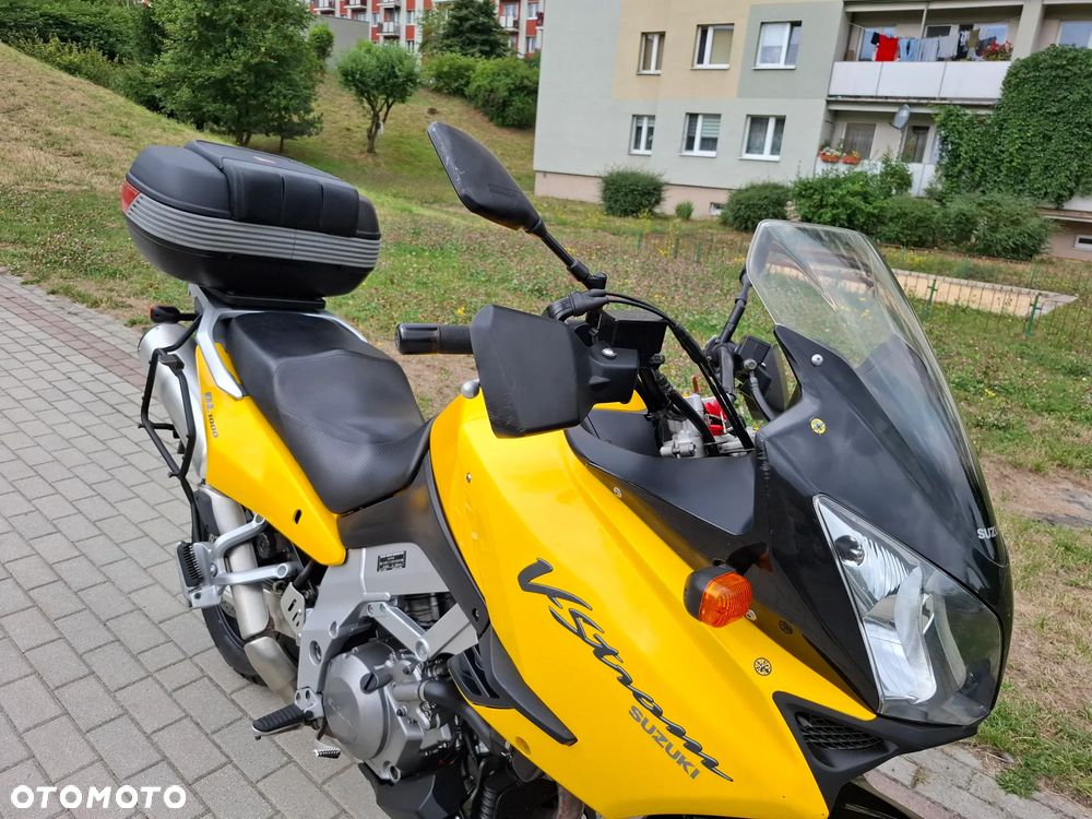 Suzuki V-STROM - 12