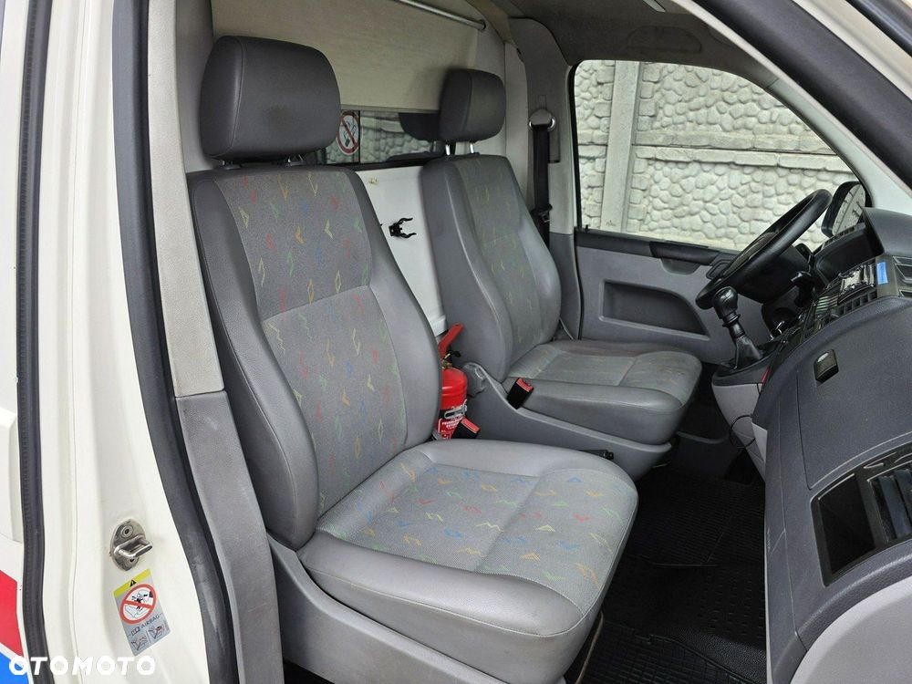 Volkswagen Transporter - 17