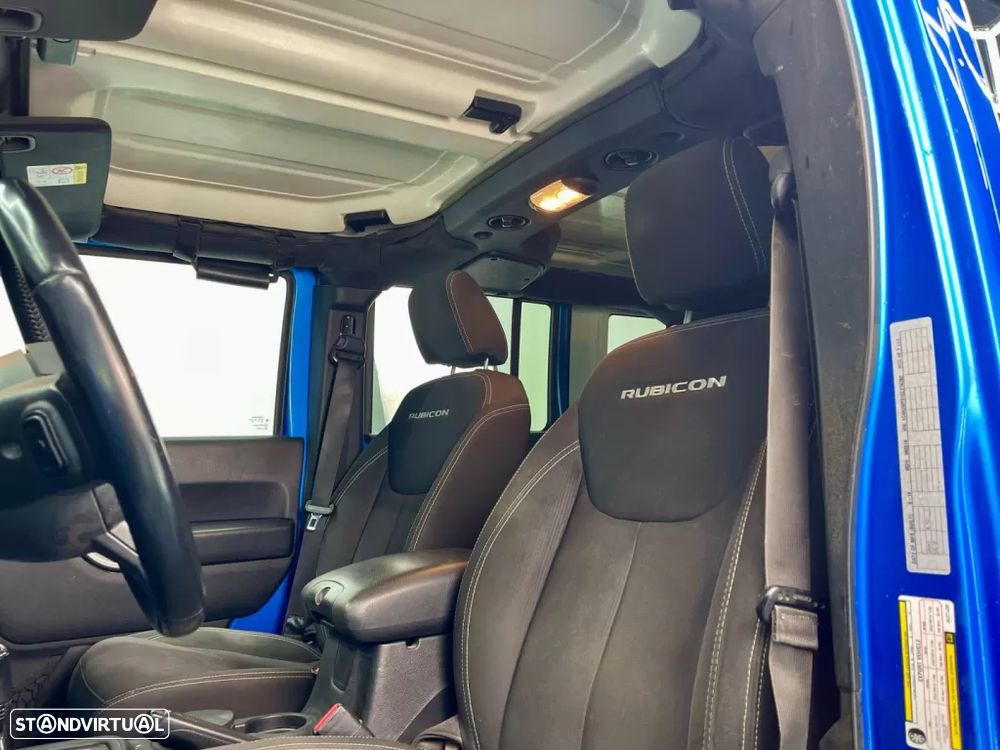 Jeep Wrangler Unlimited 2.8 CRD Auto Rubicon - 20