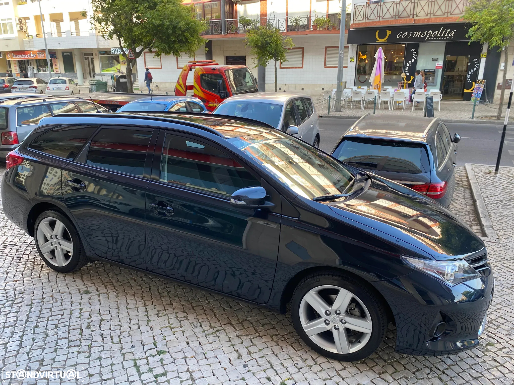 Toyota Auris Touring Sports 1.4 D-4D Com+P.Sport - 18