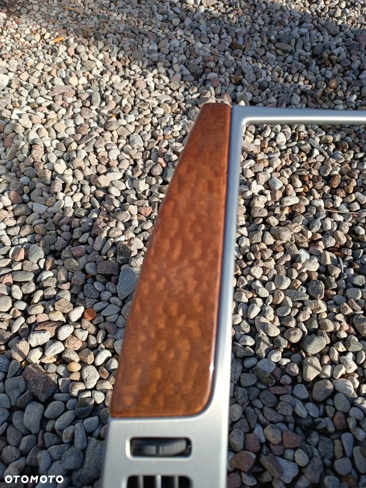 CADILLAC STS Podstawa z drewna szczotkowanego aluminium Ramka deski rozdzielczej radia 25875526 - 4