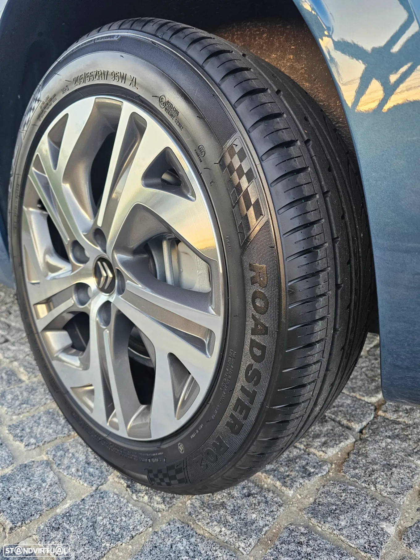 Citroën C4 Picasso PureTech 130 Stop&Start SHINE - 11