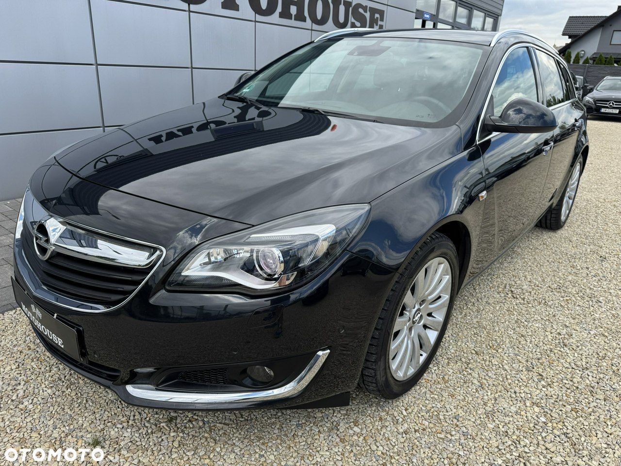 Opel Insignia - 8