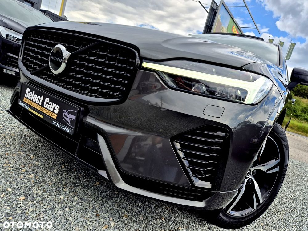 Volvo XC 60 T6 Plug-In Hybrid AWD Plus Dark - 2