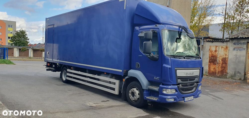 DAF LE220FA