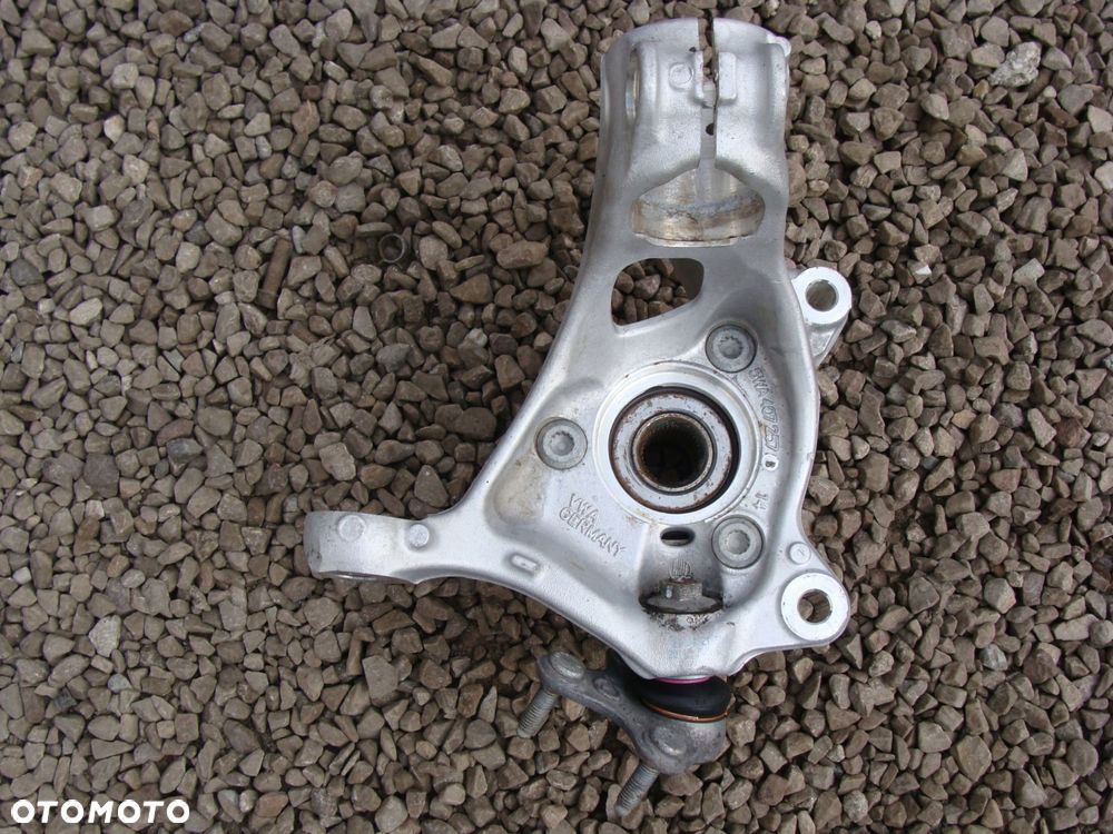 zwrotnica piasta lewy przód golf viii a3 s3 8y leon iv 5wa407257b - 2