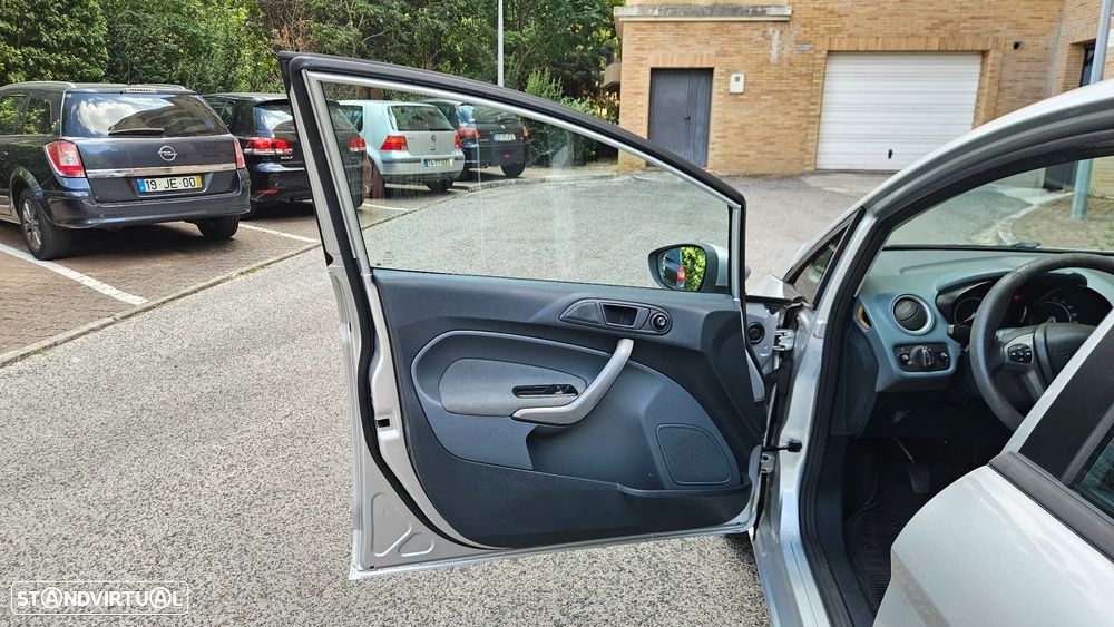 Ford Fiesta 1.4 TDCI Trend - 9