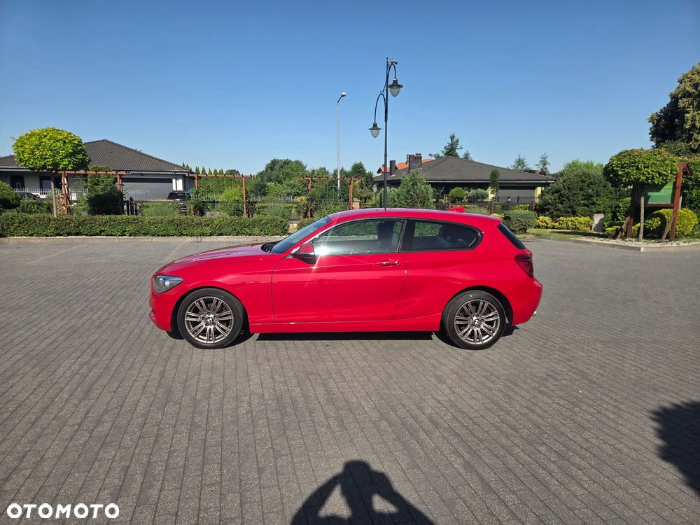 BMW Seria 1 116d - 8