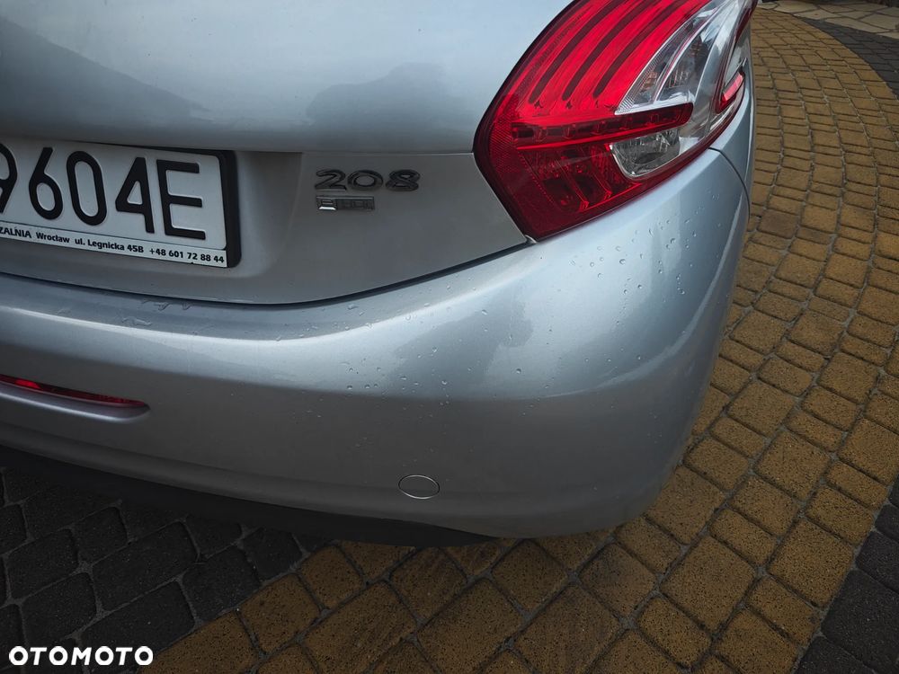 Peugeot 208 e-HDi 92 Stop&Start Allure - 15