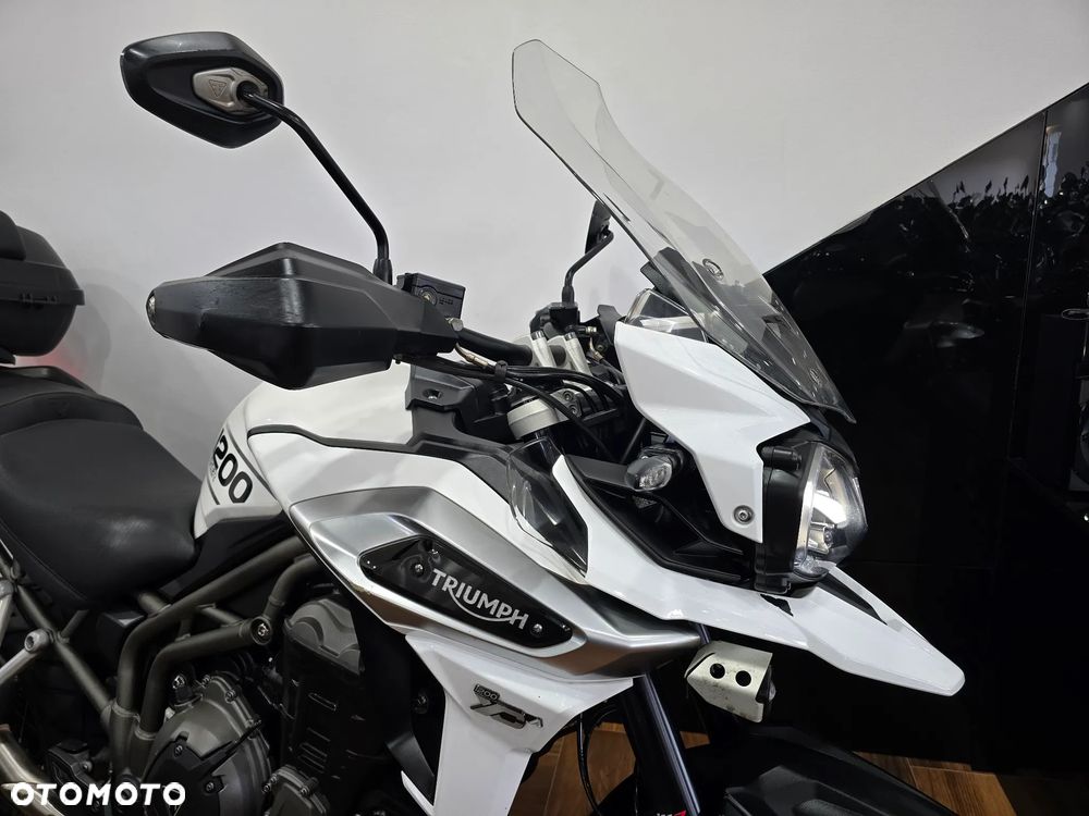 Triumph Tiger - 30